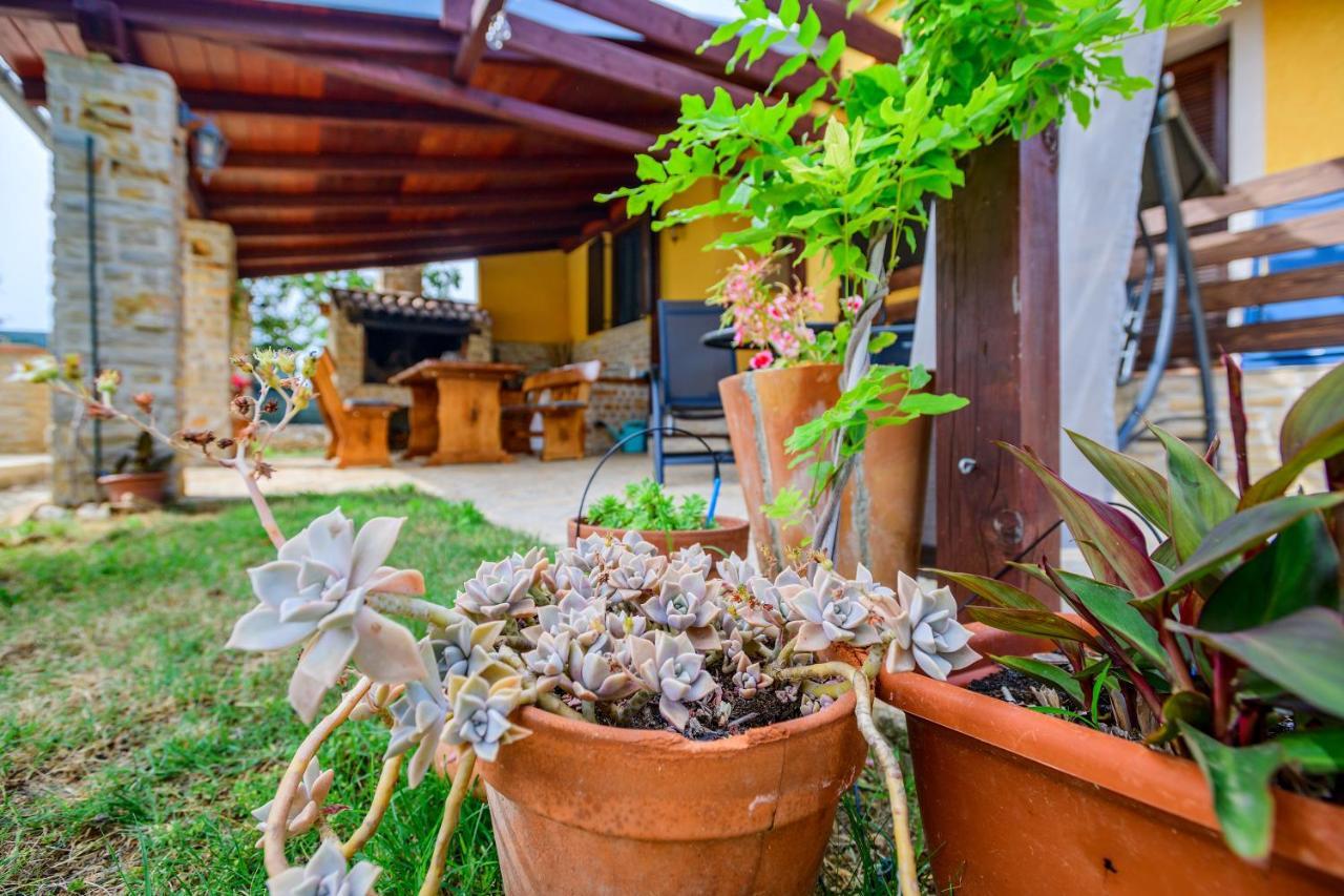 Вілла Sunny House Smokovic Екстер'єр фото